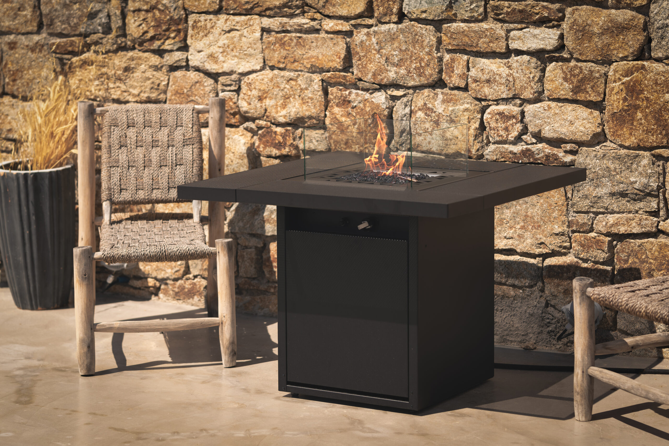 Square_Table_Mykonos-1-scaled