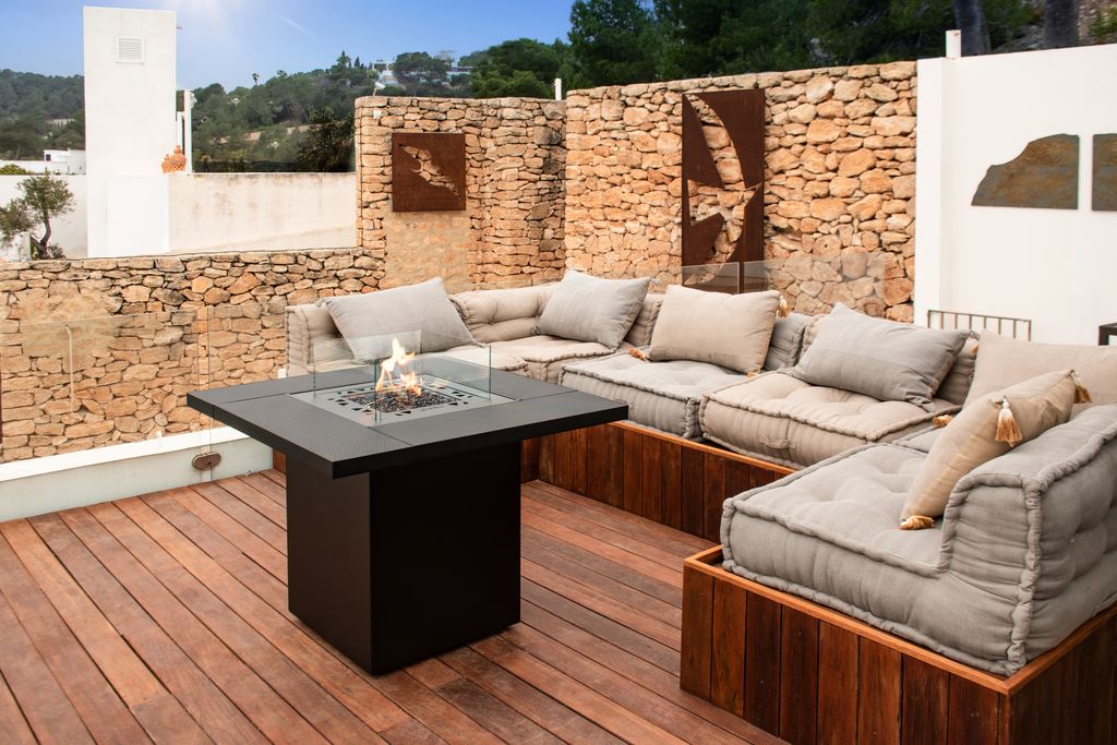 Square_table_Espana_1_A